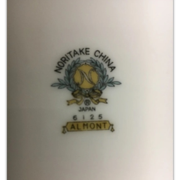 Noritake Almont Glass China Soup Bowl Set Of 4 Blueberries Grey Leaf Pattern 7”D - Picture 12 of 13